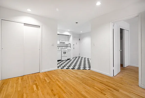 Rented by CitySites Real Estate Group | media 1