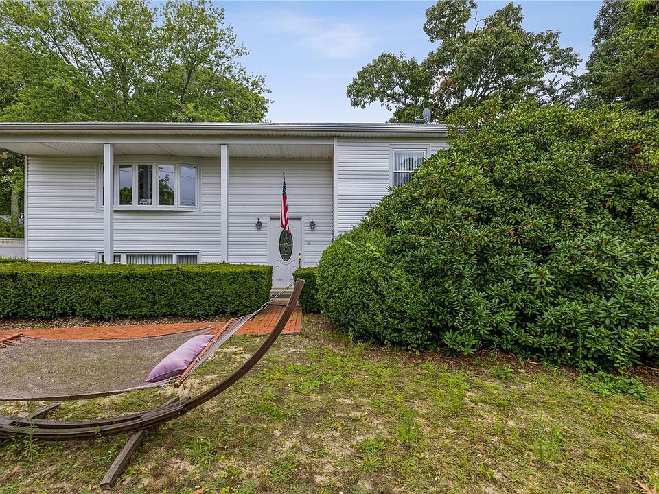 65 Ridge Drive, Sag Harbor, NY 11963 Zillow