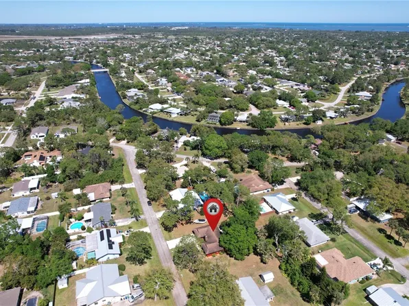 641 Lawson St, Sebastian, FL 32958