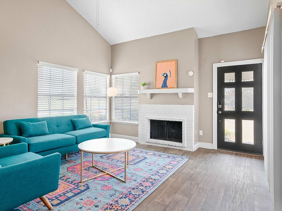 1st image of 12247 Sunset Meadow Ln Space 889
