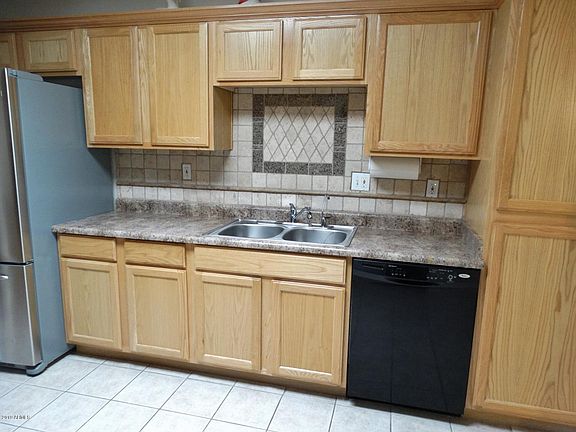 5th image of 10845 W Crosby Dr