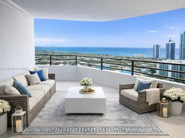 2500 Parkview Dr APT 2206, Hallandale, FL 33009