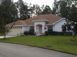 8 Phlox Ct E, Homosassa, FL 34446