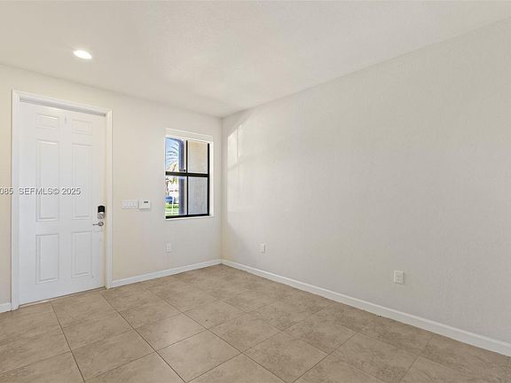 3rd image of 8615 NW 98th Ave