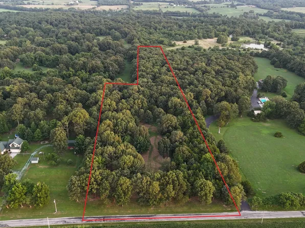 000 Lawrence 2147, Mt Vernon, MO 65712