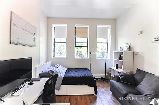 Rented by Stonecrest Realty | media 1