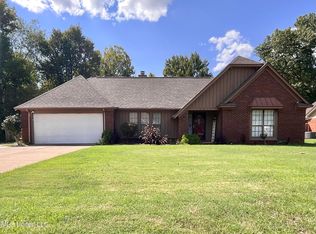 5103 Plum Tree Dr, Southaven, MS 38671