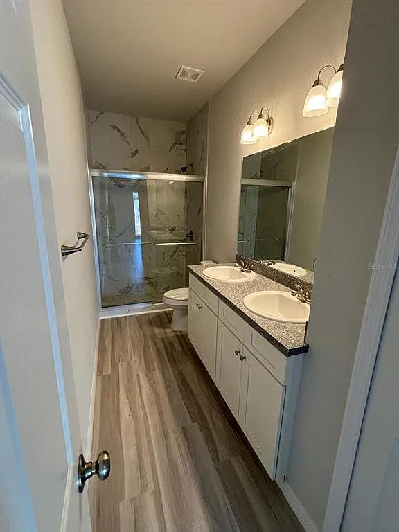 3 bed, 2.0 bath, 1300 sqft, $1,775 — Photo 4