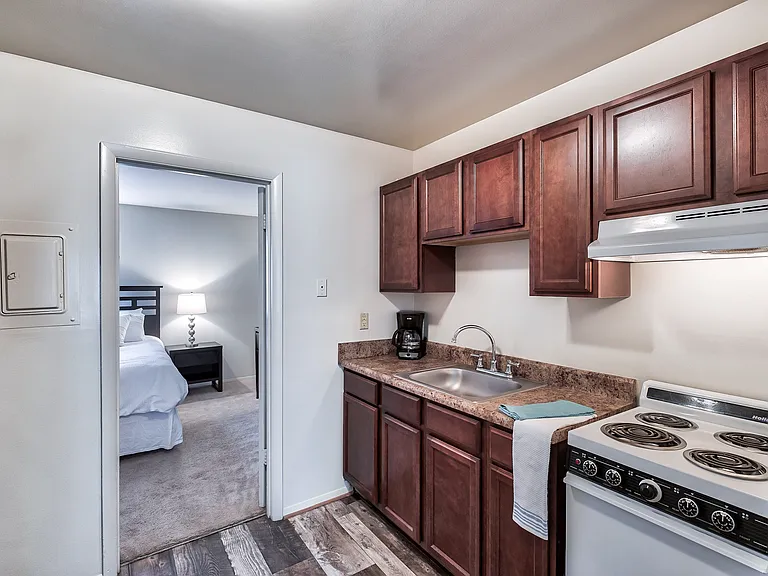 Misty Pines Apartments — Photo 17