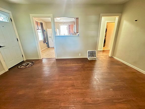 2nd image of 4636 E Harry St