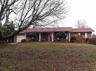 2300 Warrensburg Rd, Greeneville, TN 37743