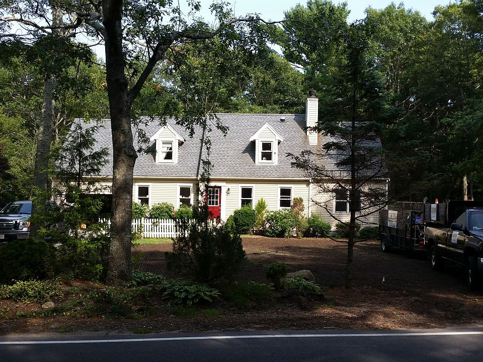 Veiw from mashpee neck rd