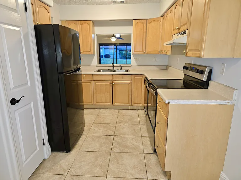 6006 Indrio Rd #B8 — Photo 9