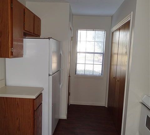 2nd image of 147 Riverbirch Dr APT 6C