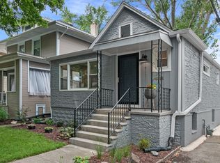 913 Home Ave, Oak Park, IL 60304