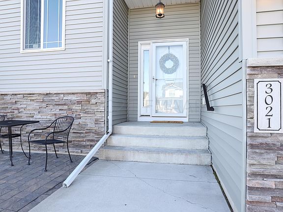 3rd image of 3021 1st St E