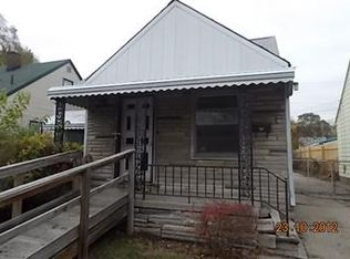 18060 Moenart St, Detroit, MI 48234