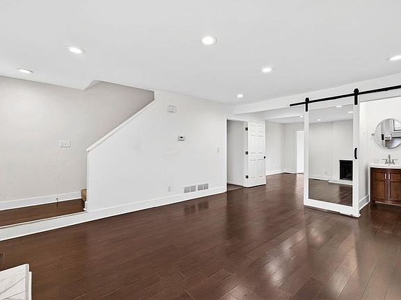 2nd image of 2226 Spring Walk Ct