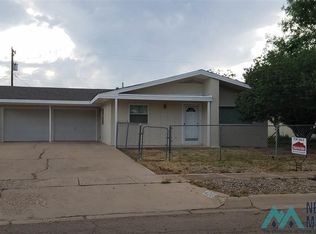 406 Pinon Ave, Roswell, NM 88203