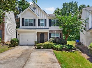 9426 Lakeview Rd, Union City, GA 30291