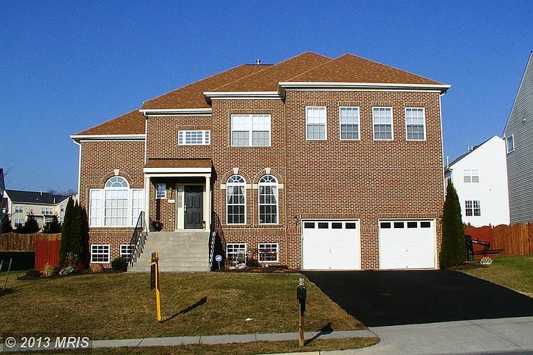 1st image of 122 Nassau Dr