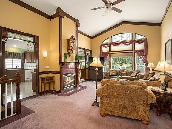 4th image of 405 S Shelley Ln