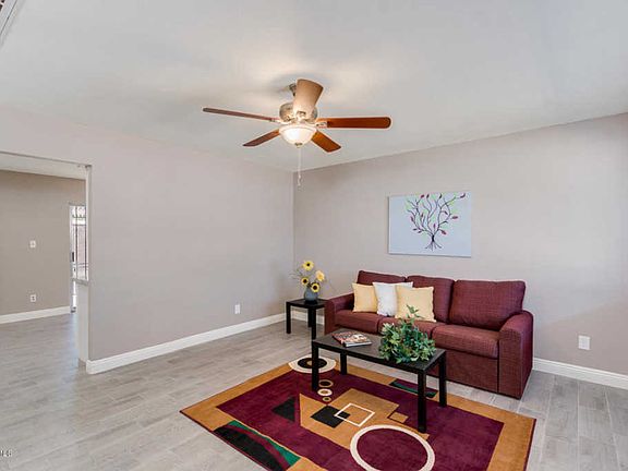 4th image of 2222 N 48th Dr