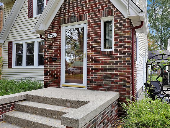 2nd image of 1716 Sunnyside Ave