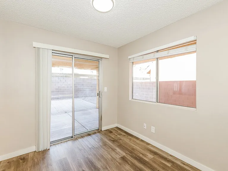 2505 Kilmaron Cir — Photo 8