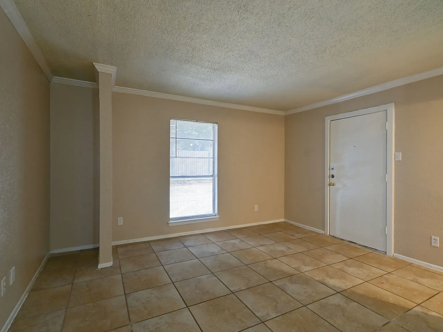 Lila Apartments — Photo 3