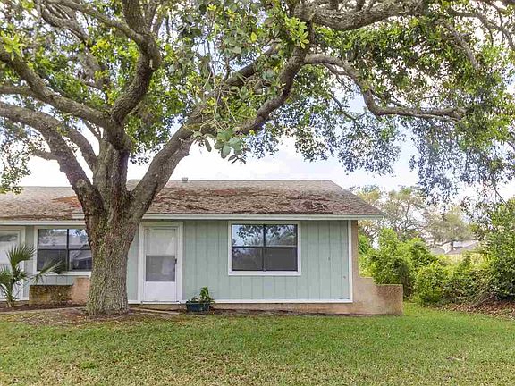 2nd image of 129 Rio Del Mar St #C