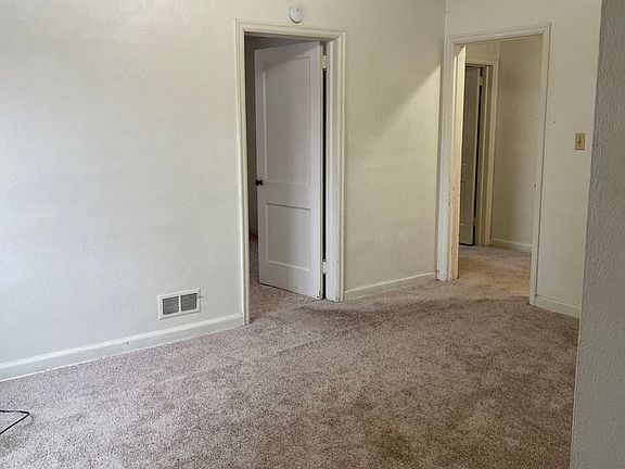 5th image of 300 1st Ave SW #3001/2