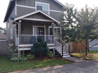 313 Cleveland Ave, Sumas, WA 98295