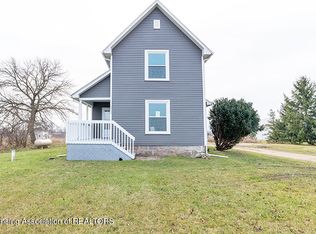 10105 W Howe Rd, Eagle, MI 48822