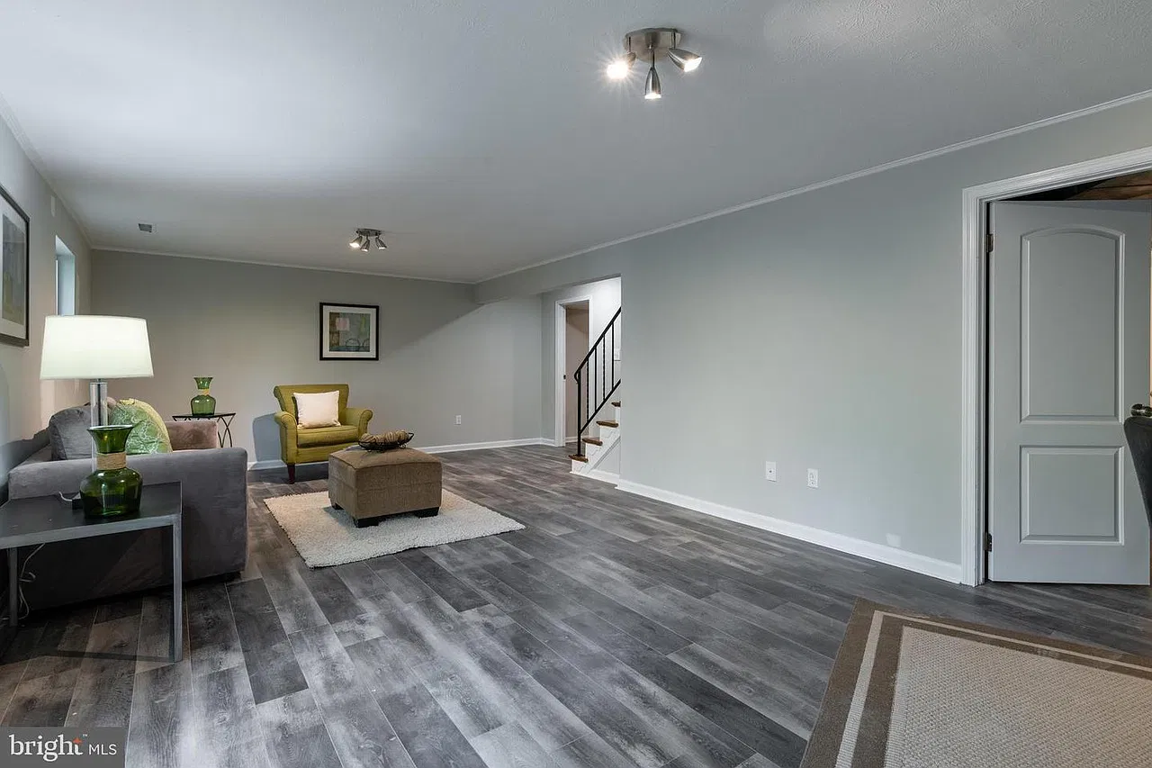 6406 Seta Dr — Photo 1