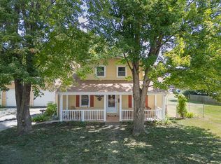 419 Allcutt Ave, Bonner Springs, KS 66012
