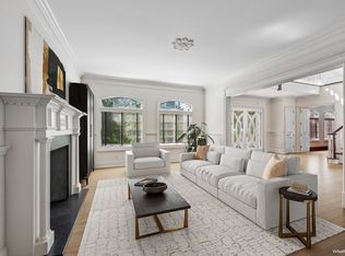 26 Redcoats Ln, Sag Harbor, NY 11963