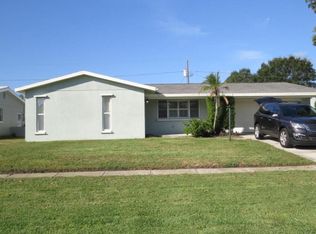 8958 Briarwood Dr, Seminole, FL 33772