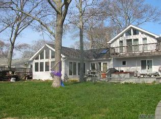 18 Tarpon Rd, East Quogue, NY 11942