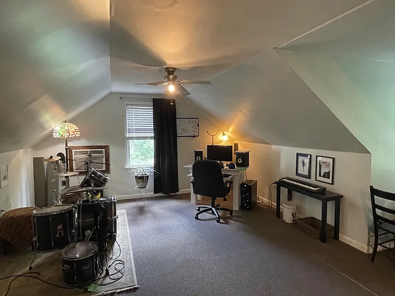 1314 Nottaway Ct — Photo 10