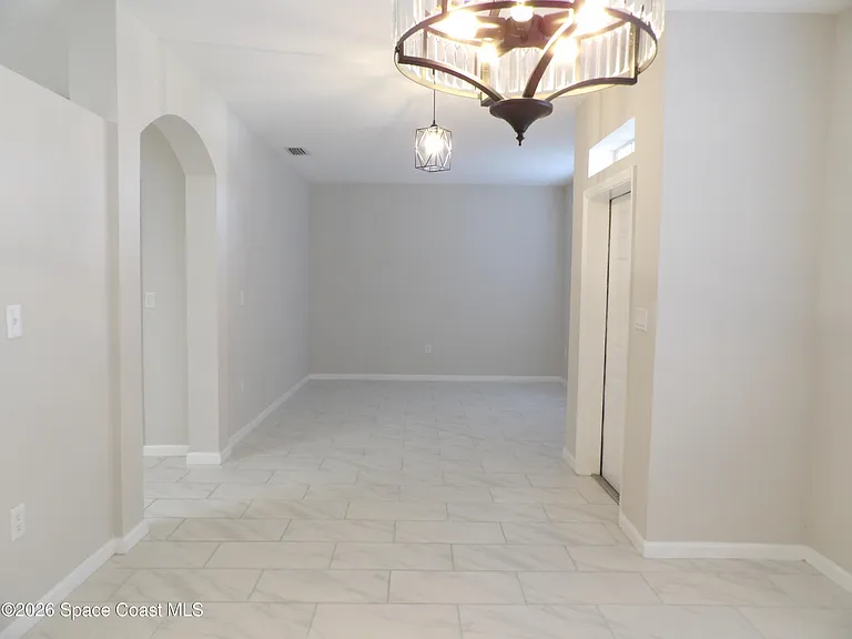 117 Fayetteville St SW — Photo 3