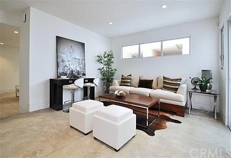 5th image of 3116 Alma Ave