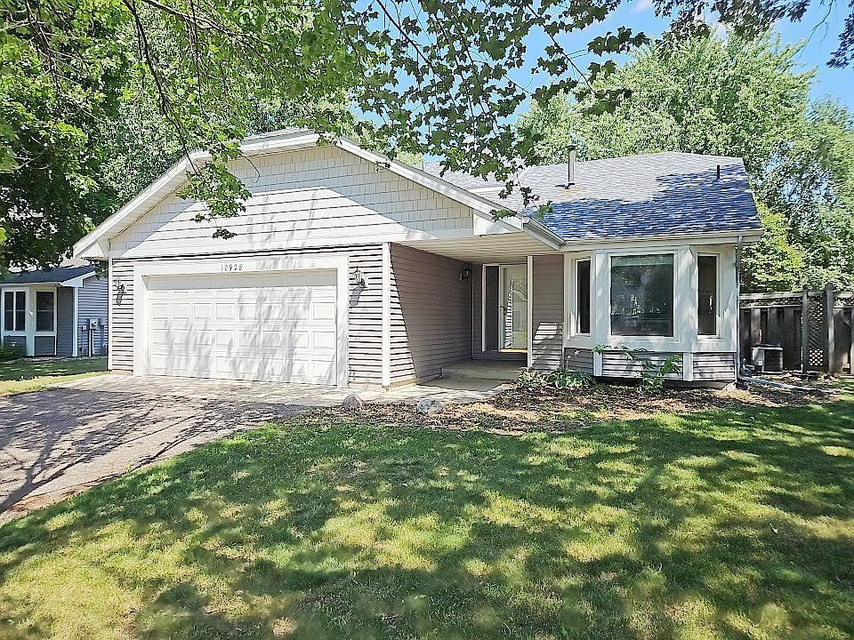 1st image of 10928 Rhode Island Cir N