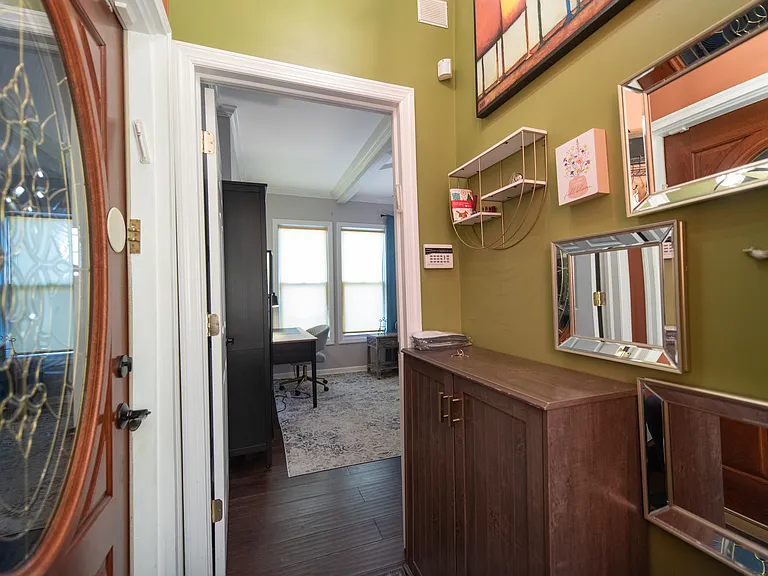 4731 Beach 47 St #2 — Photo 109