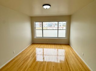 560 26th Ave APT 1, San Francisco, CA 94121