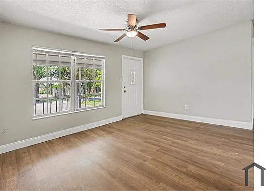 5105 Rohn Ave — Photo 12