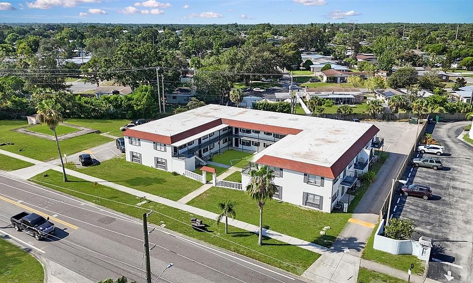 1st image of 955 KNOX MCRAE DRIVE