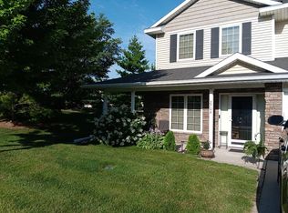 2704 NW 154th St, Clive, IA 50325
