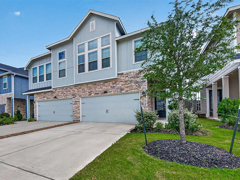 5558 Amber Brook Ln — Photo 7