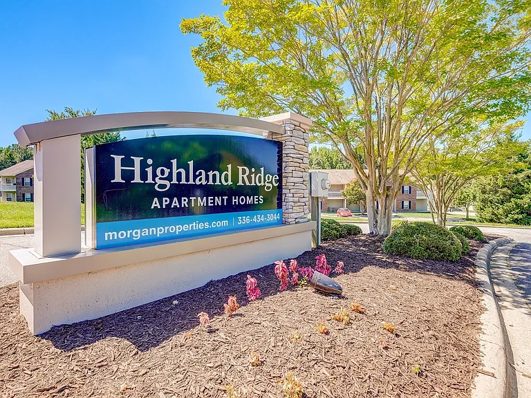 Highland Ridge Apartment Homes — Photo 24